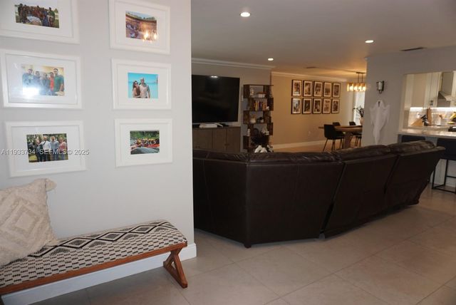 10350 SW 16th St 0, Miami, FL 33165