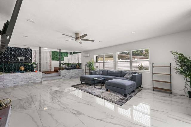 2909 HARGILL DRIVE, Orlando, FL 32806