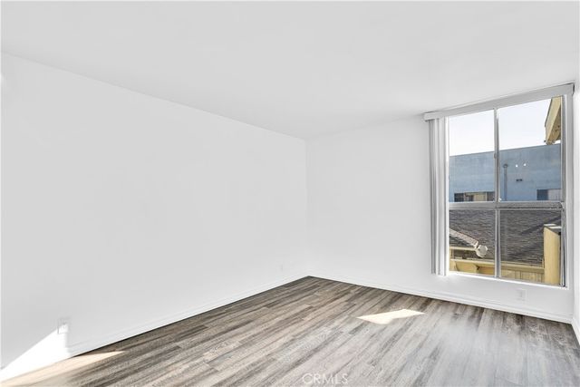 320 S Gramercy Place 302, Los Angeles, CA 90020