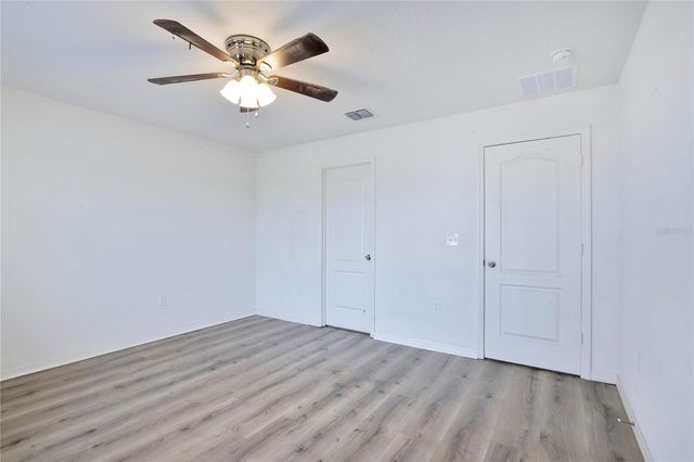 2465 BEGONIA STREET, Mascotte, FL 34753