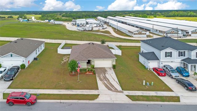 2465 BEGONIA STREET, Mascotte, FL 34753