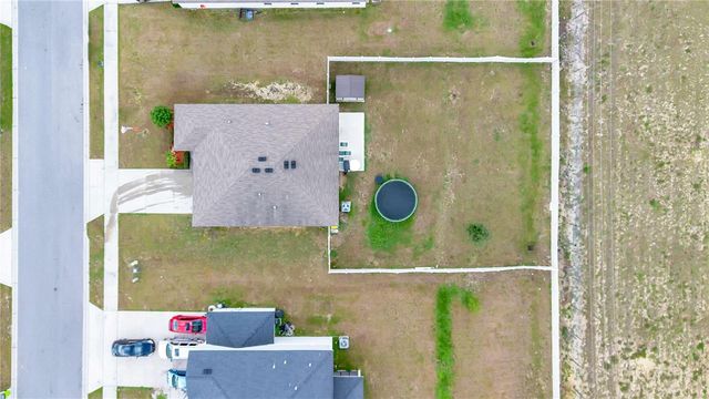 2465 BEGONIA STREET, Mascotte, FL 34753