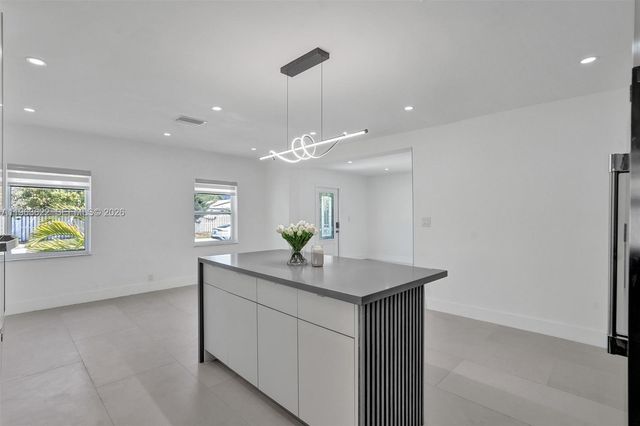 1010 N 16th Avenue, Hollywood, FL 33020
