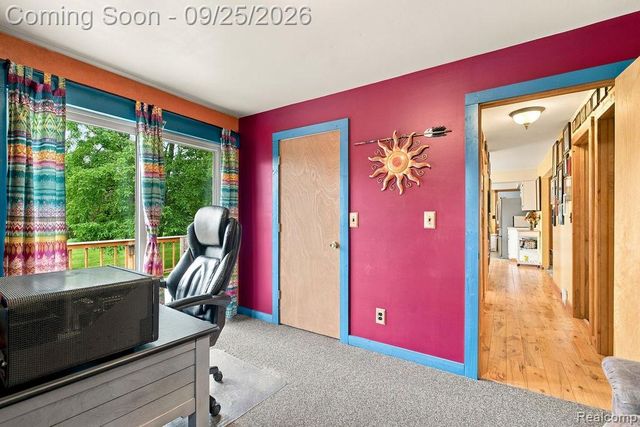 6776 Farley Road, Putnam Township, MI 48169
