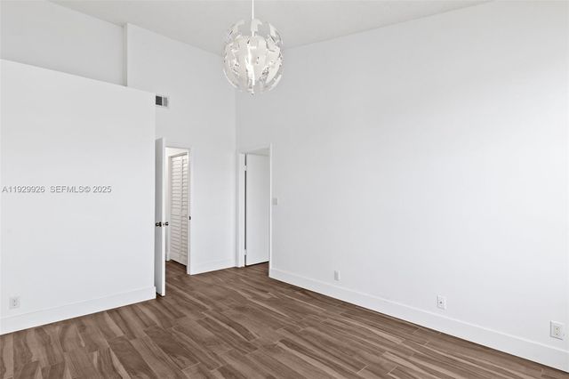 15569 N Miami Lakeway N 205-16, Miami Lakes, FL 33014