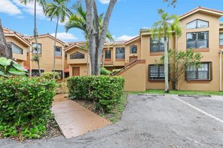 15569 N Miami Lakeway N 205-16, Miami Lakes, FL 33014