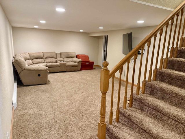 424 BILLINGS AVENUE, Medford, WI 54451