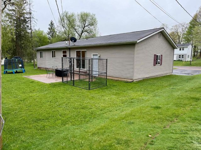 424 BILLINGS AVENUE, Medford, WI 54451