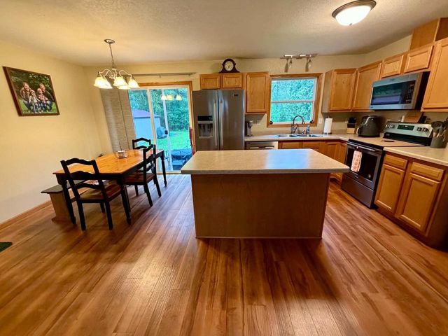 424 BILLINGS AVENUE, Medford, WI 54451