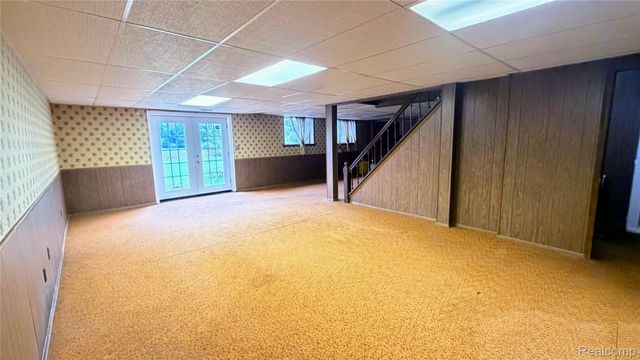8079 Farley Road, Putnam Township, MI 48169