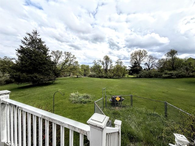 8079 Farley Road, Putnam Township, MI 48169