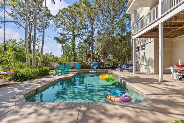 897 POINT SEASIDE DRIVE, Crystal Beach, FL 34681
