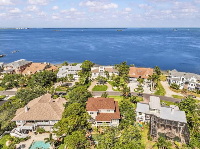 897 POINT SEASIDE DRIVE, Crystal Beach, FL 34681