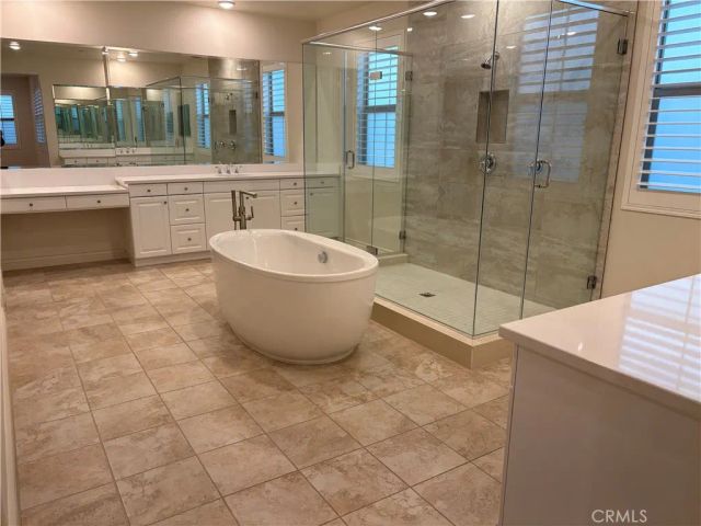 117 Wanderer, Irvine, CA 92618