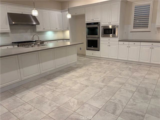 117 Wanderer, Irvine, CA 92618