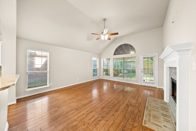242 Cox Drive, Fate, TX 75087
