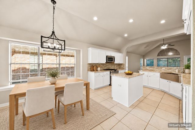 242 Cox Drive, Fate, TX 75087