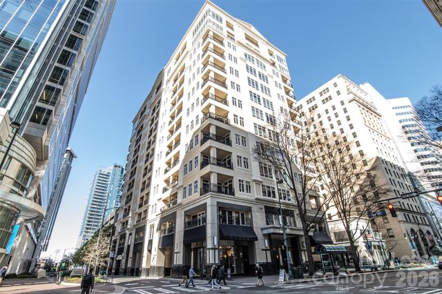 230 S Tryon Street, Charlotte, NC 28202