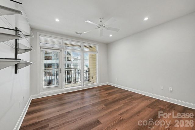 230 S Tryon Street, Charlotte, NC 28202
