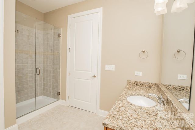 230 S Tryon Street, Charlotte, NC 28202