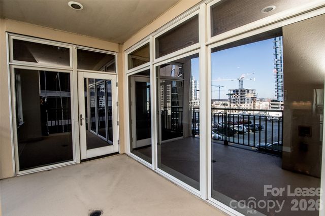 230 S Tryon Street, Charlotte, NC 28202