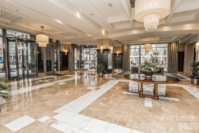 230 S Tryon Street, Charlotte, NC 28202
