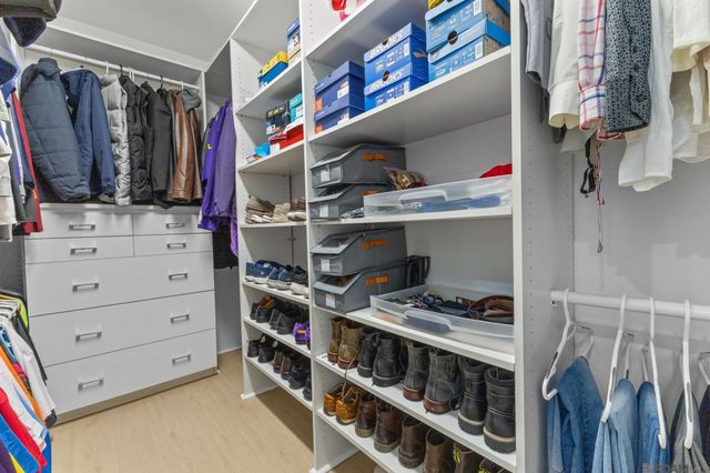 6095 Royal Palms Ct, Gonzales, LA 70737