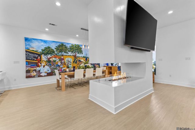 6095 Royal Palms Ct, Gonzales, LA 70737