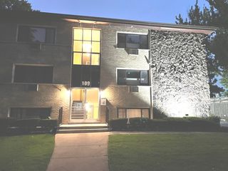 109 S Elmwood Avenue 11, Oak Park, IL 60302