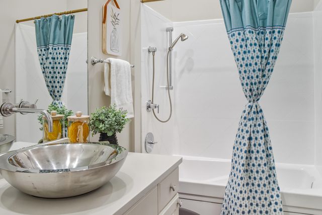 348 King Street 348m, Charleston, SC 29401