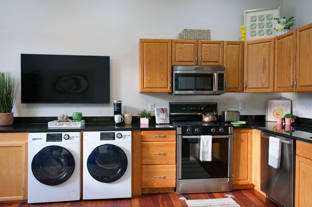 348 King Street 348m, Charleston, SC 29401