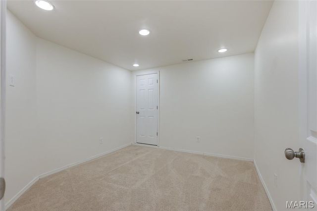 243 Vivaron Avenue, St Charles, MO 63303