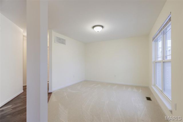 243 Vivaron Avenue, St Charles, MO 63303