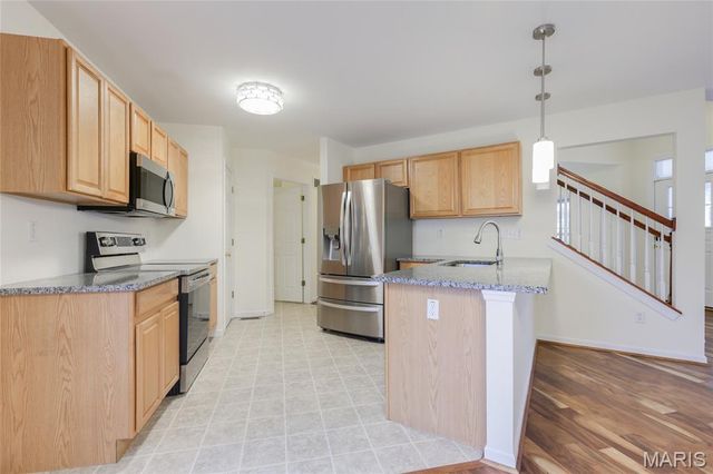 243 Vivaron Avenue, St Charles, MO 63303