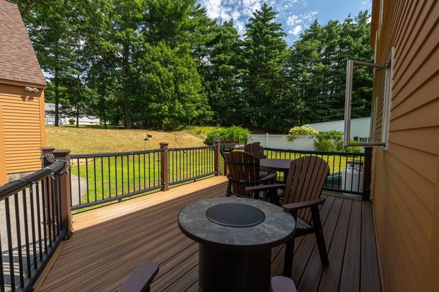 37 Glenwood Avenue, Dover, NH 03820