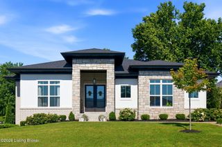 4027 Thomas Farm Dr, Louisville, KY 40299