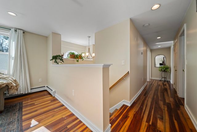 8 Chongor Drive, Newton, NH 03858