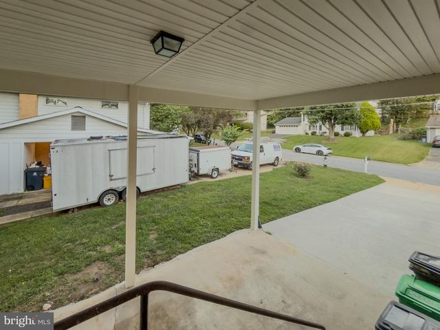 4612 SHARON RD, Temple Hills, MD 20748