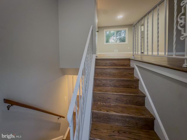 4612 SHARON RD, Temple Hills, MD 20748