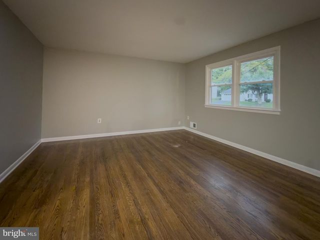 4612 SHARON RD, Temple Hills, MD 20748