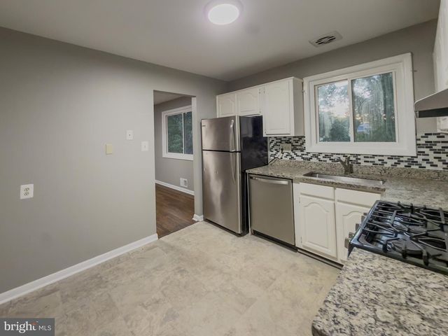 4612 SHARON RD, Temple Hills, MD 20748