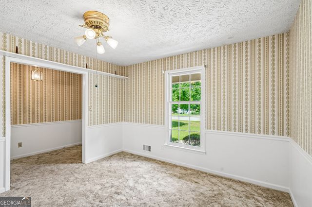 255 Helen Lane, Stockbridge, GA 30281