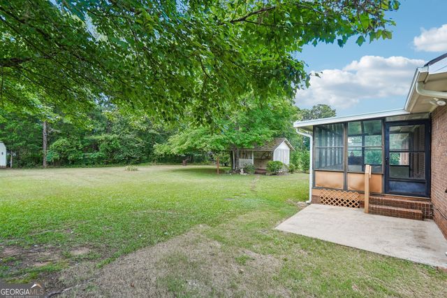 255 Helen Lane, Stockbridge, GA 30281