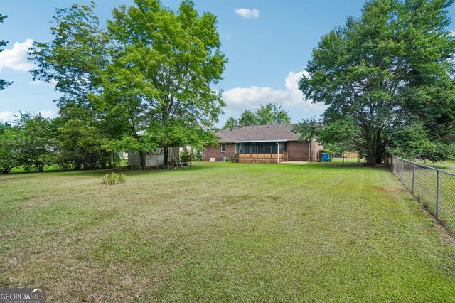 255 Helen Lane, Stockbridge, GA 30281