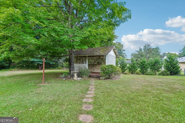 255 Helen Lane, Stockbridge, GA 30281