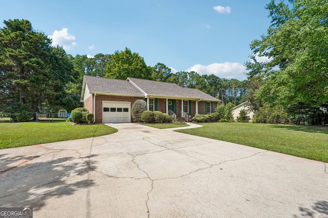 255 Helen Lane, Stockbridge, GA 30281