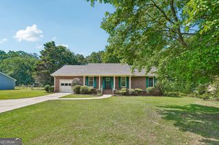 255 Helen Lane, Stockbridge, GA 30281