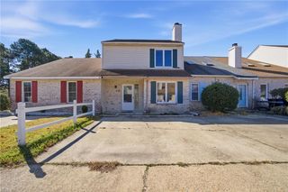 459 Troon CHSE, Virginia Beach, VA 23462