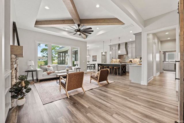 688 Skillet Avenue, Huntertown, IN 46748