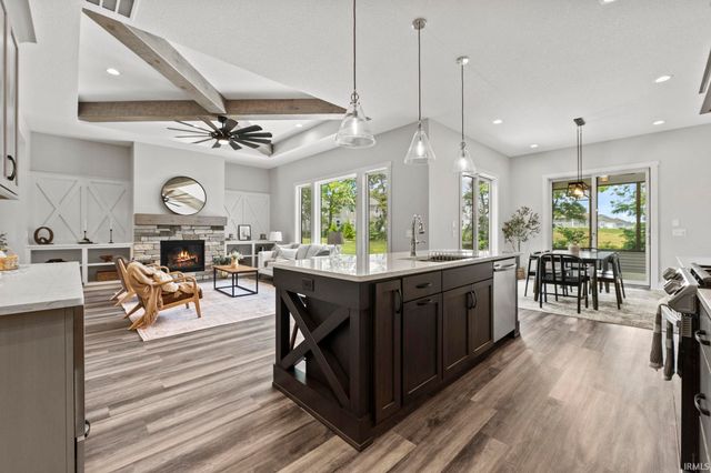 688 Skillet Avenue, Huntertown, IN 46748